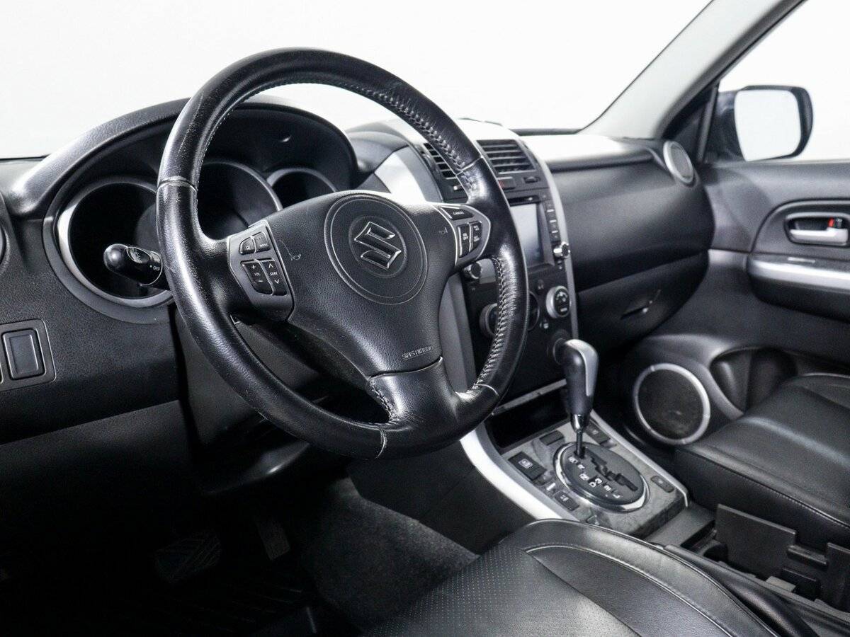 Купить Suzuki Grand Vitara с пробегом. Фото: #9