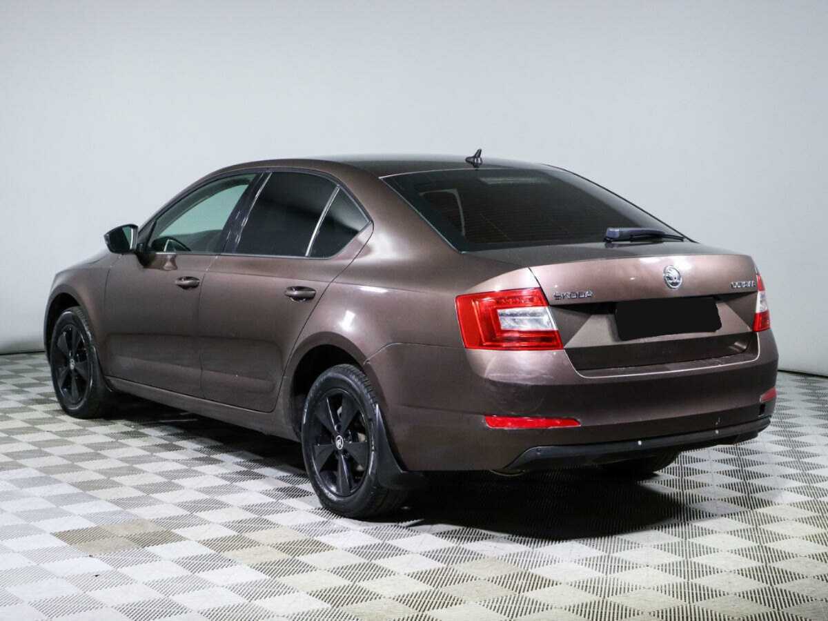 Купить Skoda Octavia с пробегом. Фото: #5