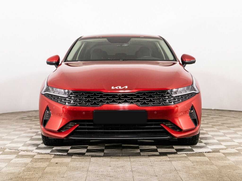 Купить Kia K5 с пробегом. Фото: #1