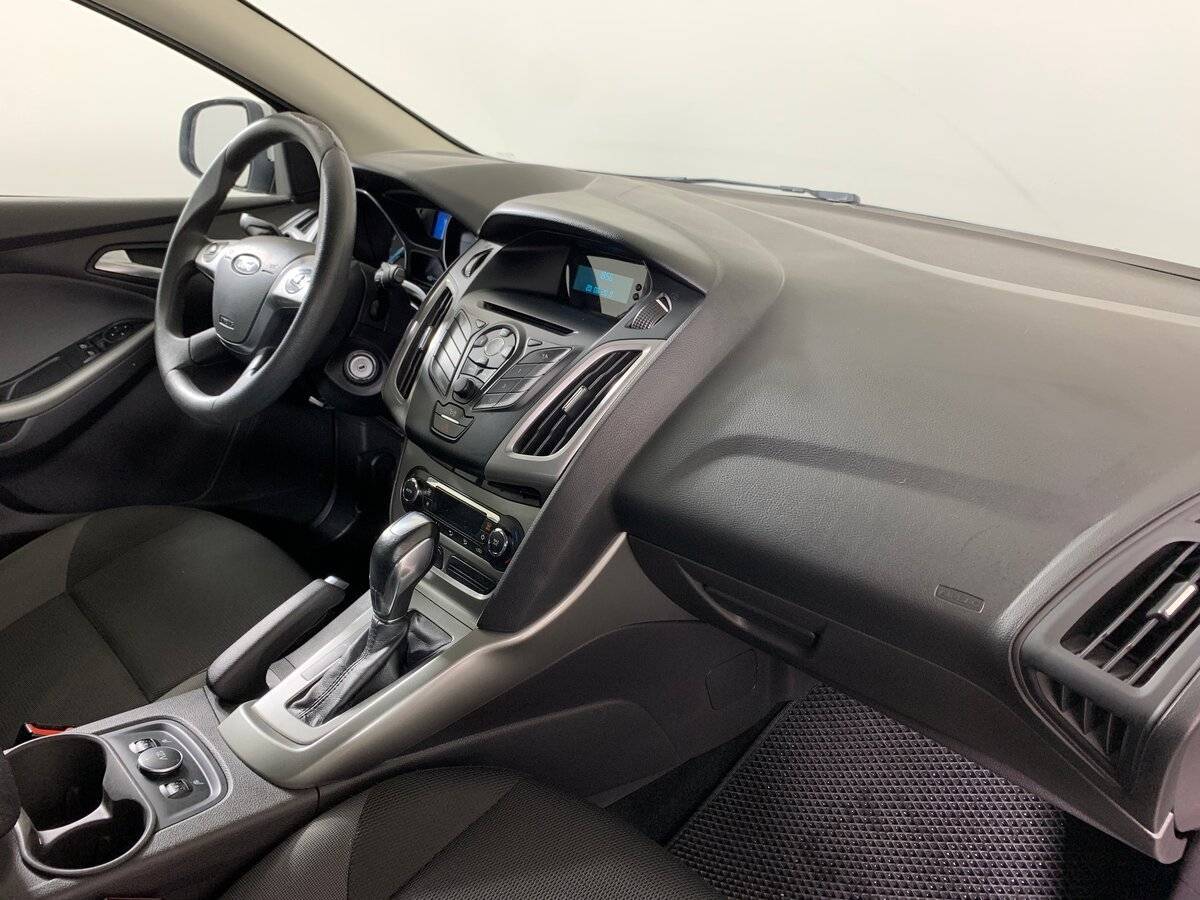 Купить Ford Focus с пробегом. Фото: #12