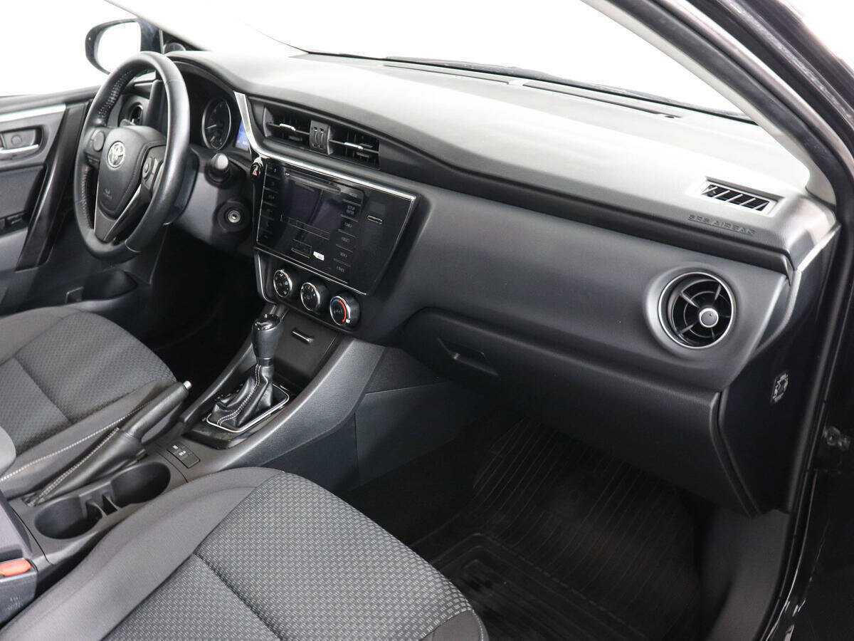 Купить Toyota Corolla с пробегом. Фото: #9