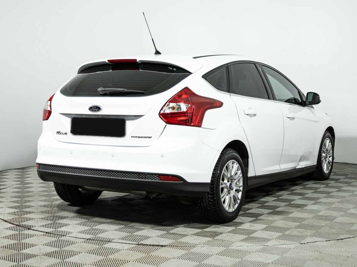Купить Ford Focus с пробегом. Фото: #4