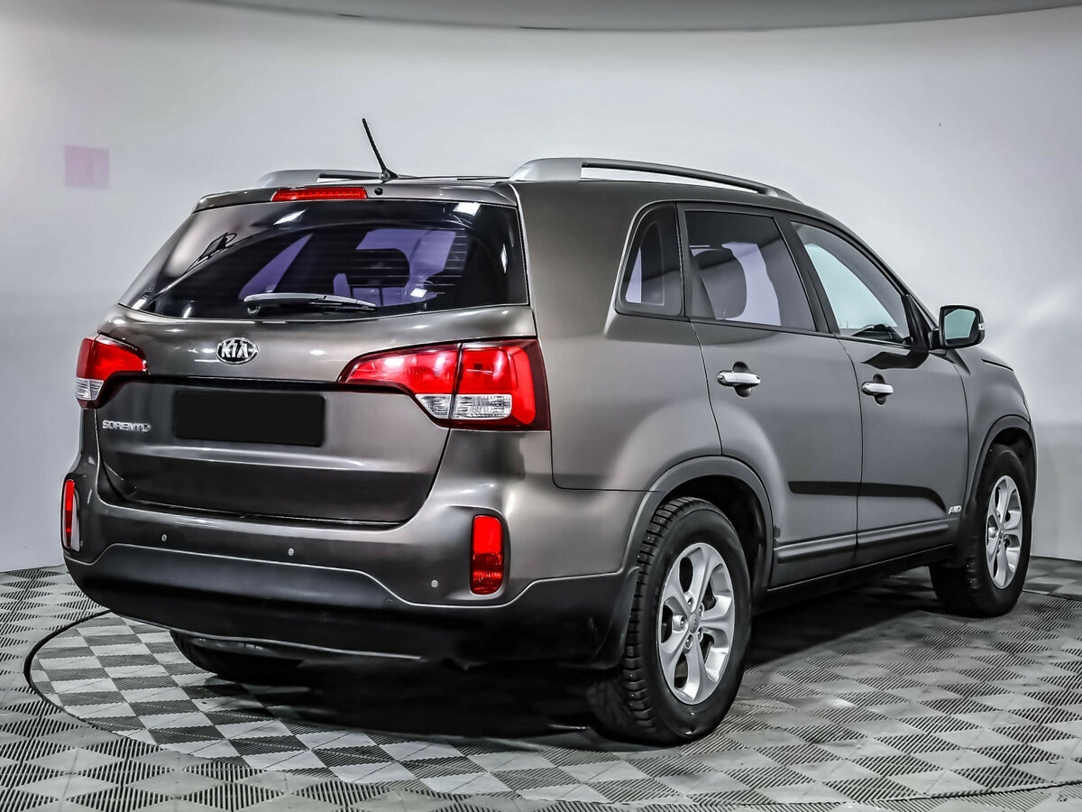 Купить Kia Sorento с пробегом. Фото: #4