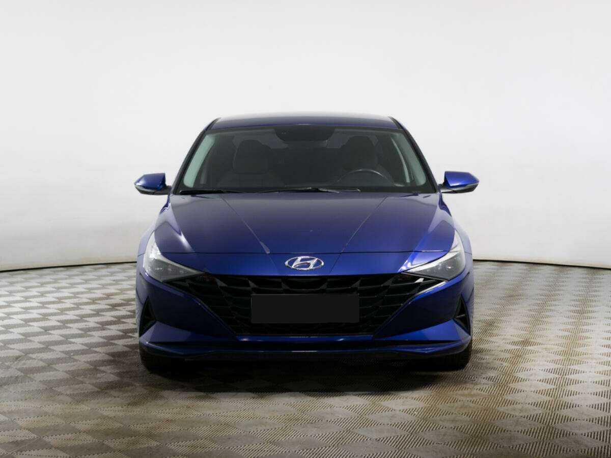 Купить Hyundai Elantra с пробегом. Фото: #1