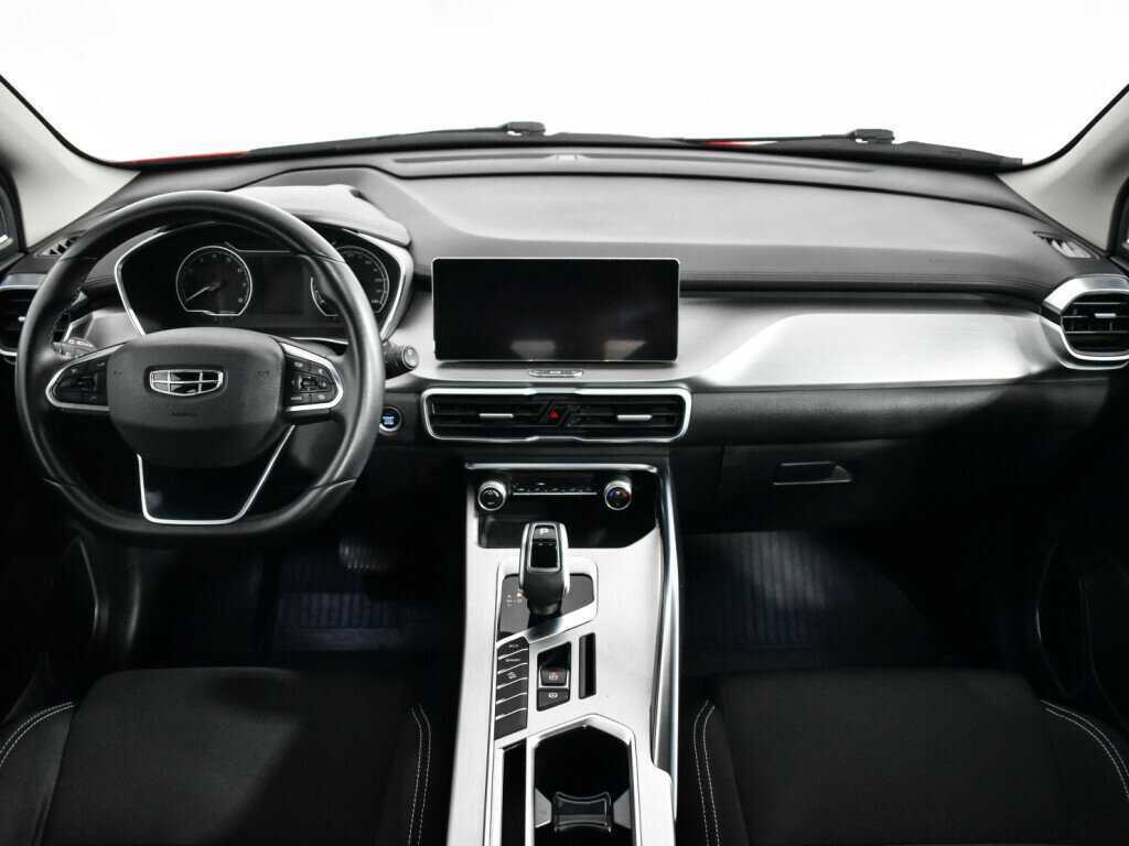 Купить Geely Coolray с пробегом. Фото: #11