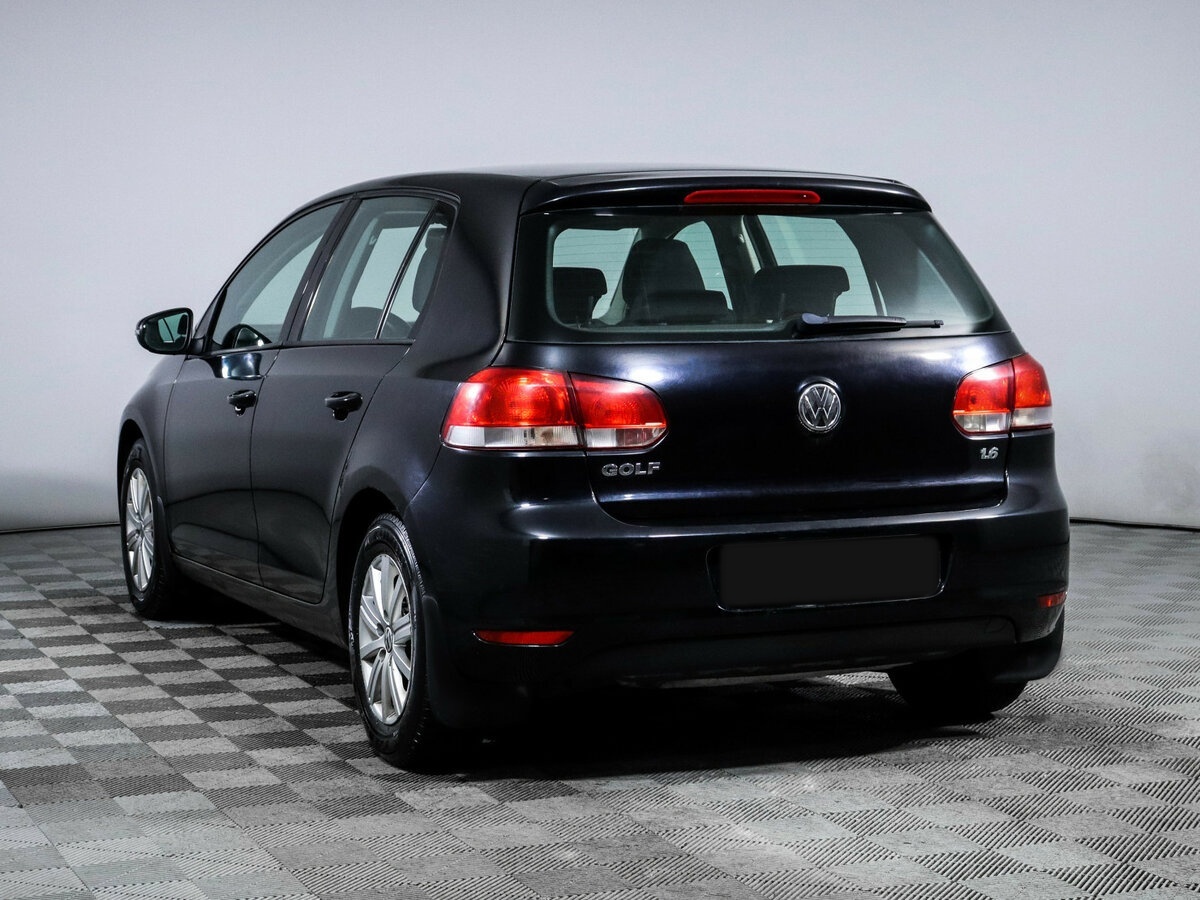 Купить Volkswagen Golf с пробегом. Фото: #5