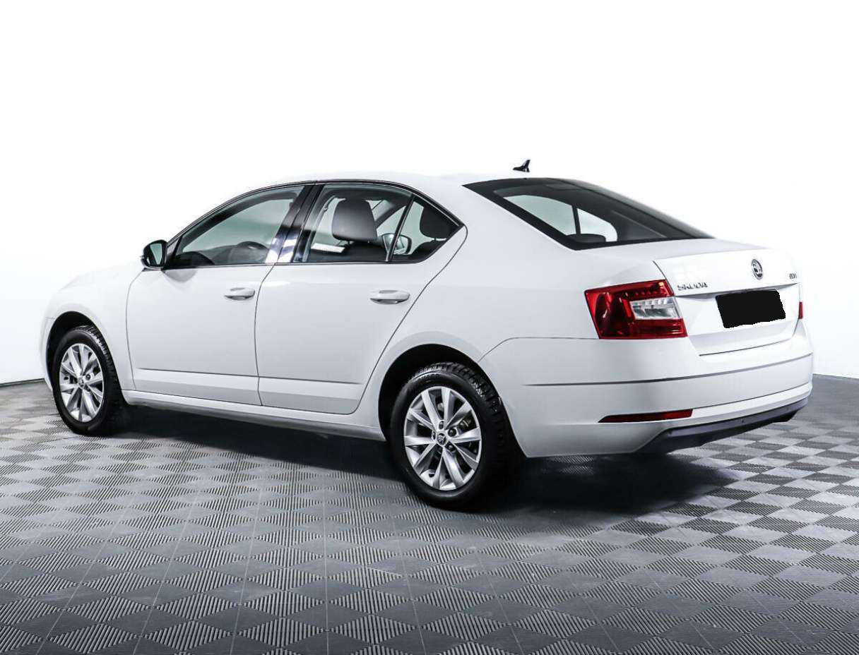 Купить Skoda Octavia с пробегом. Фото: #6