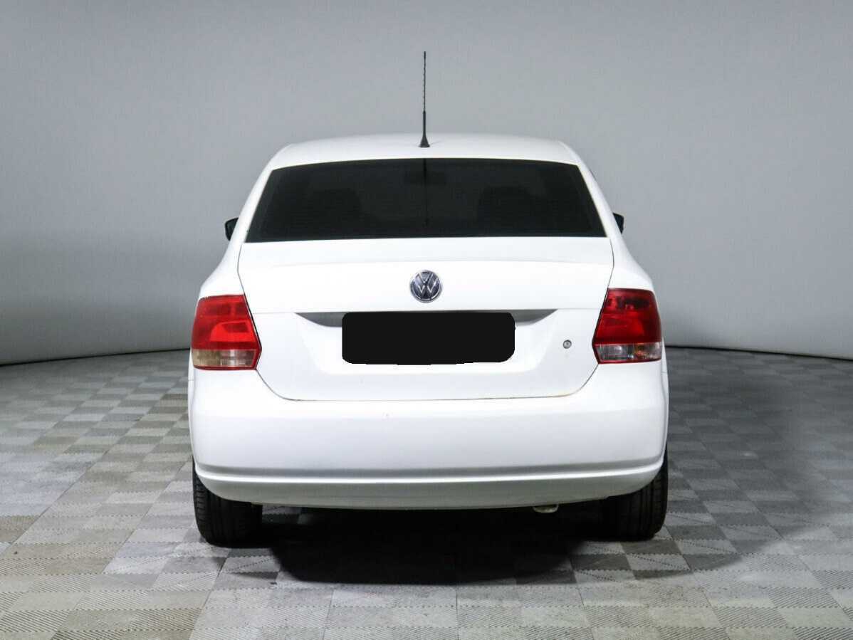 Купить Volkswagen Polo с пробегом. Фото: #5