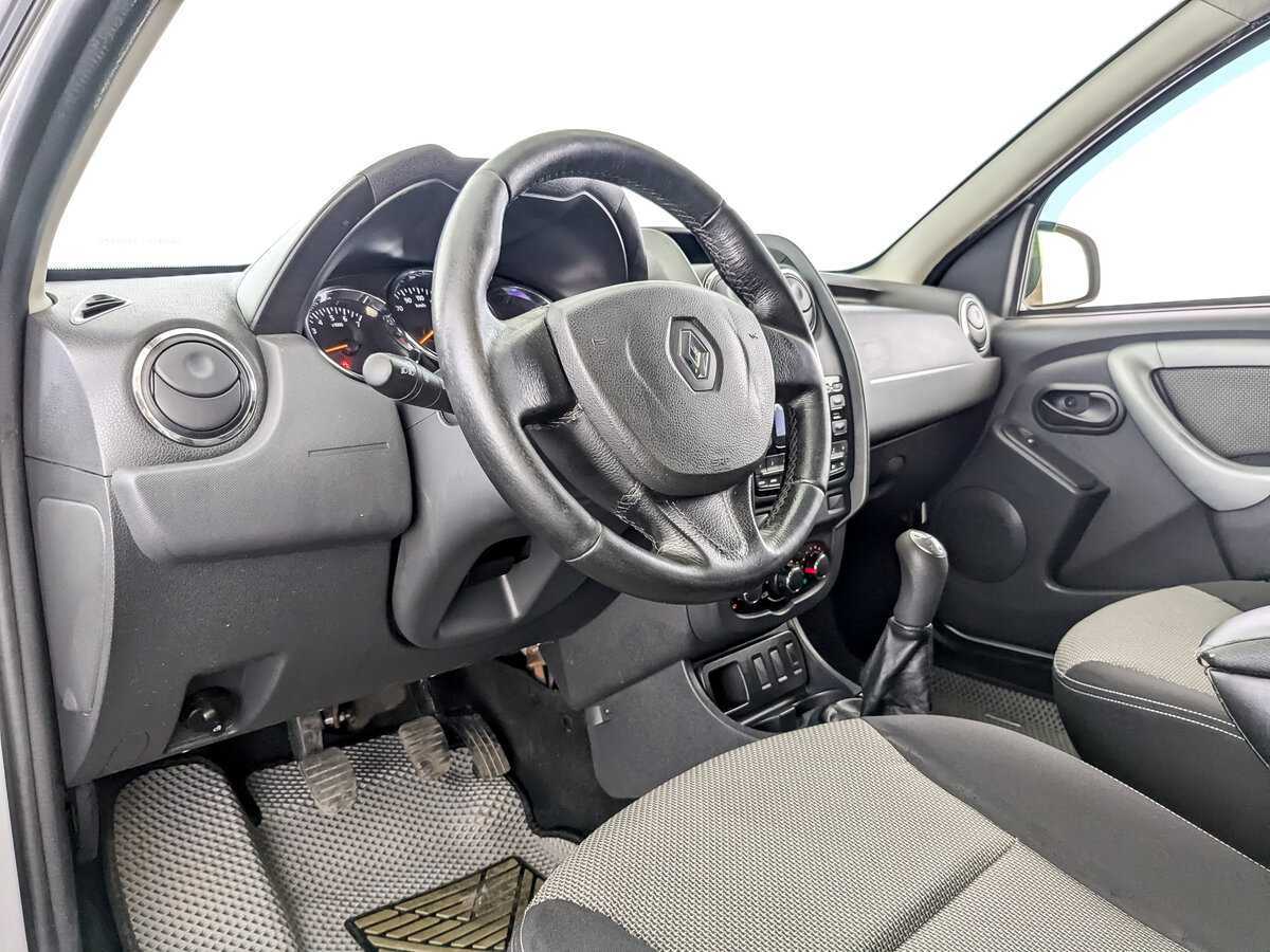 Купить Renault Duster с пробегом. Фото: #13