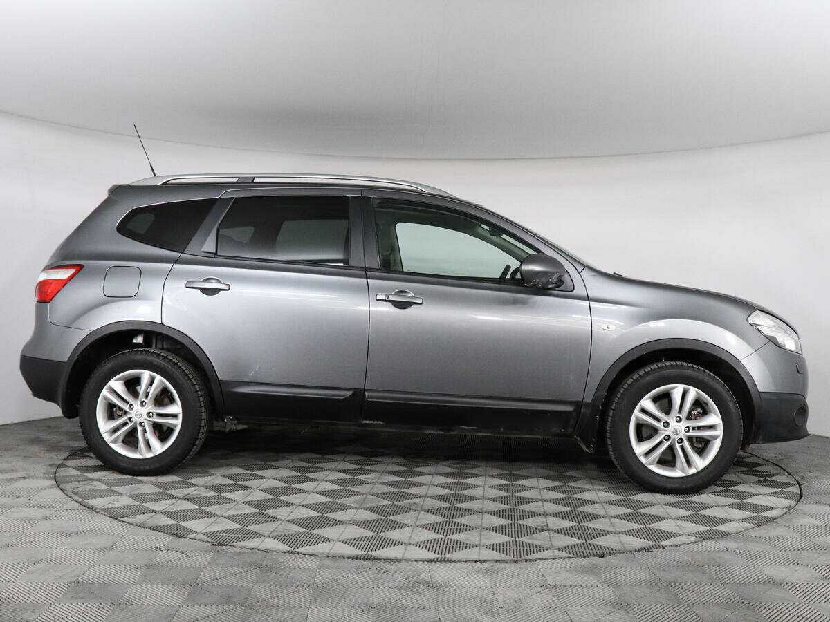 Купить Nissan Qashqai+2 с пробегом. Фото: #3