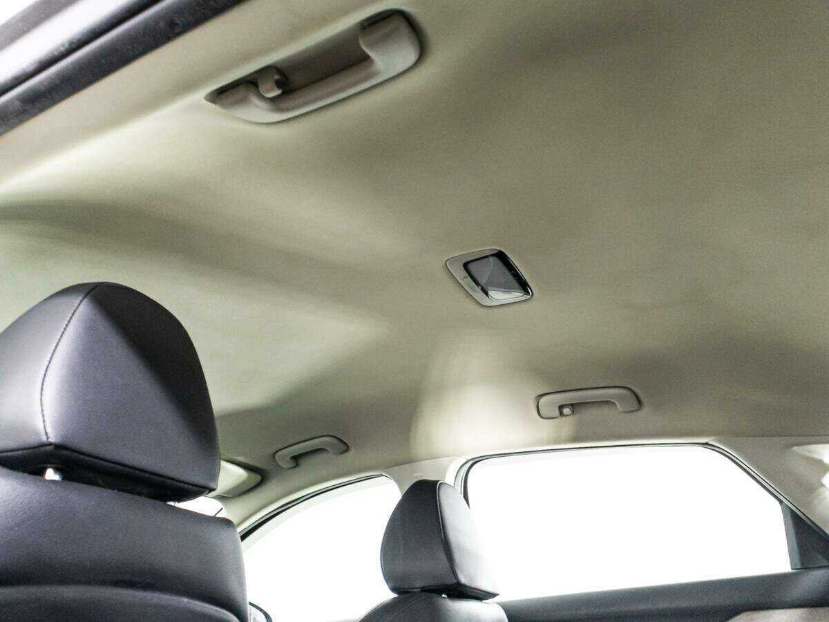 Купить Kia K5 с пробегом. Фото: #23