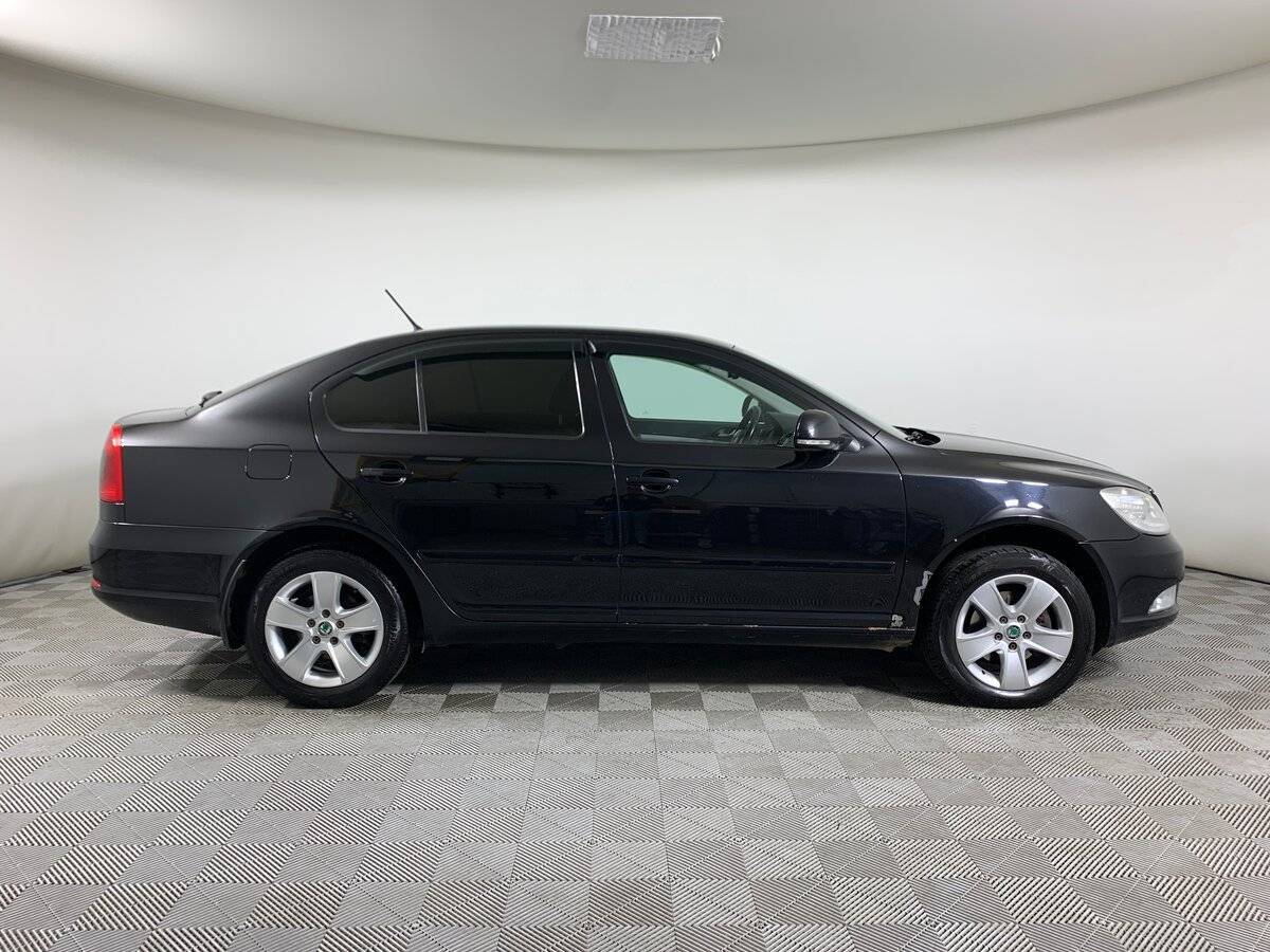 Купить Skoda Octavia с пробегом. Фото: #3