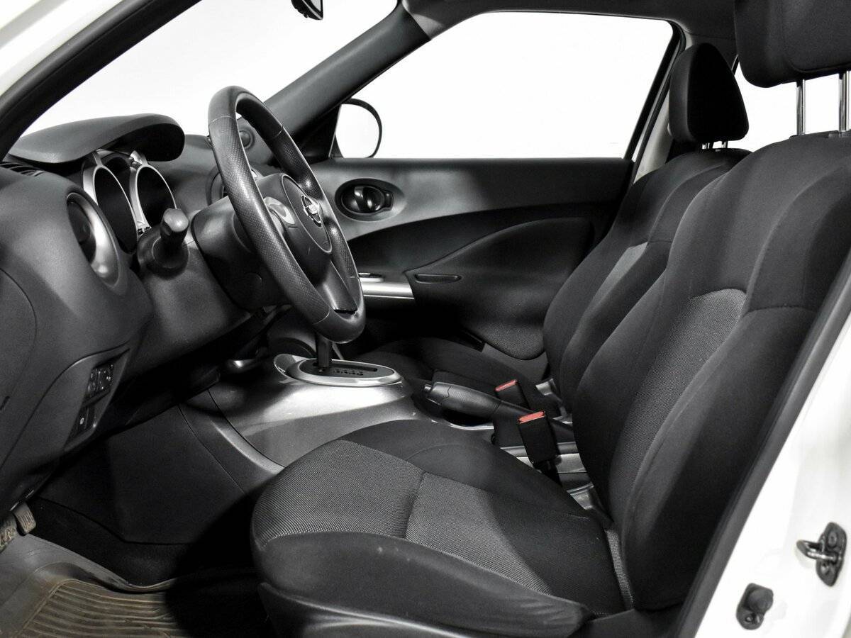 Купить Nissan Juke с пробегом. Фото: #9