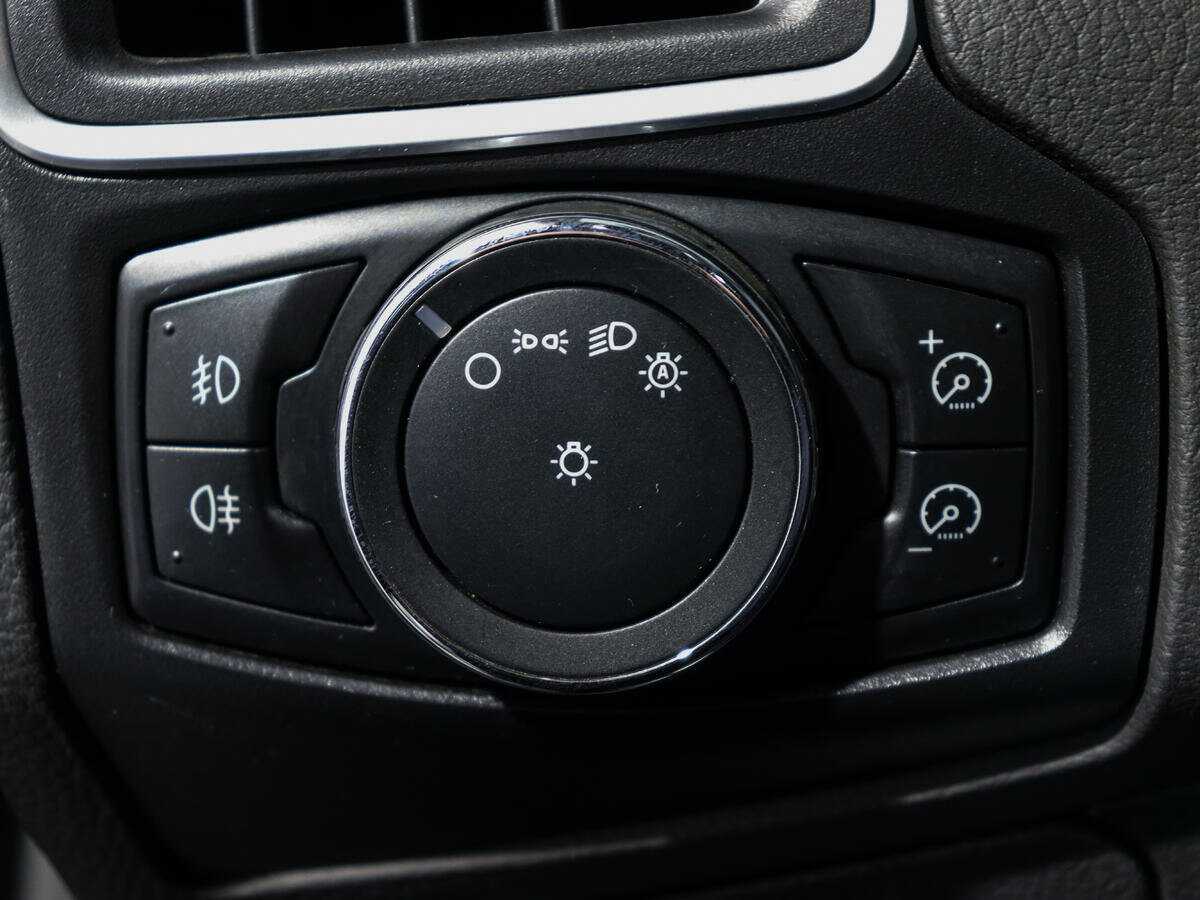 Купить Ford Focus с пробегом. Фото: #15