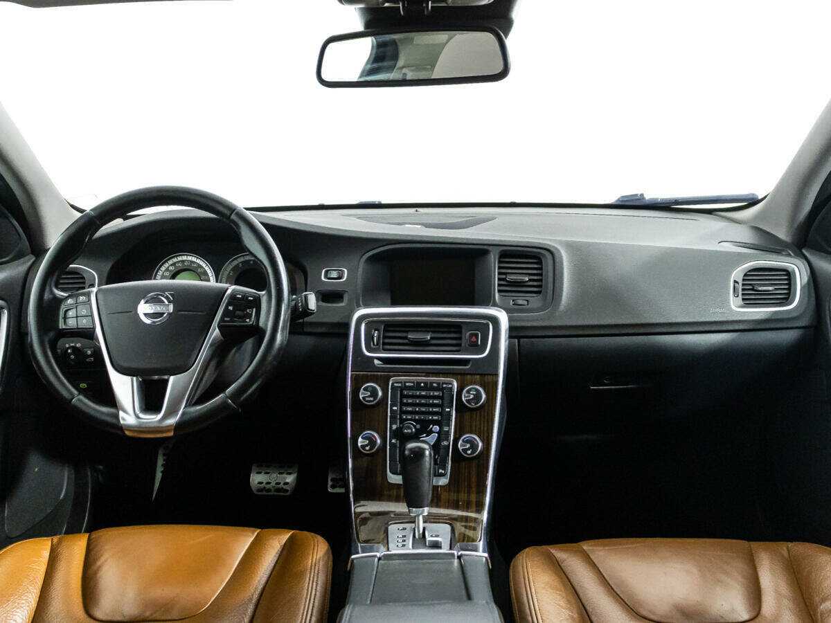 Купить Volvo S60 с пробегом. Фото: #13