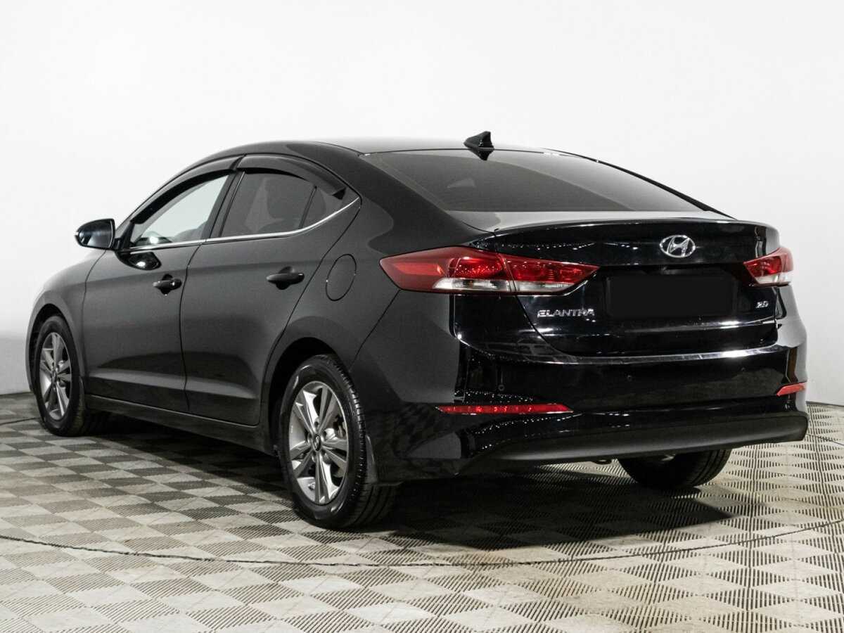 Купить Hyundai Elantra с пробегом. Фото: #6