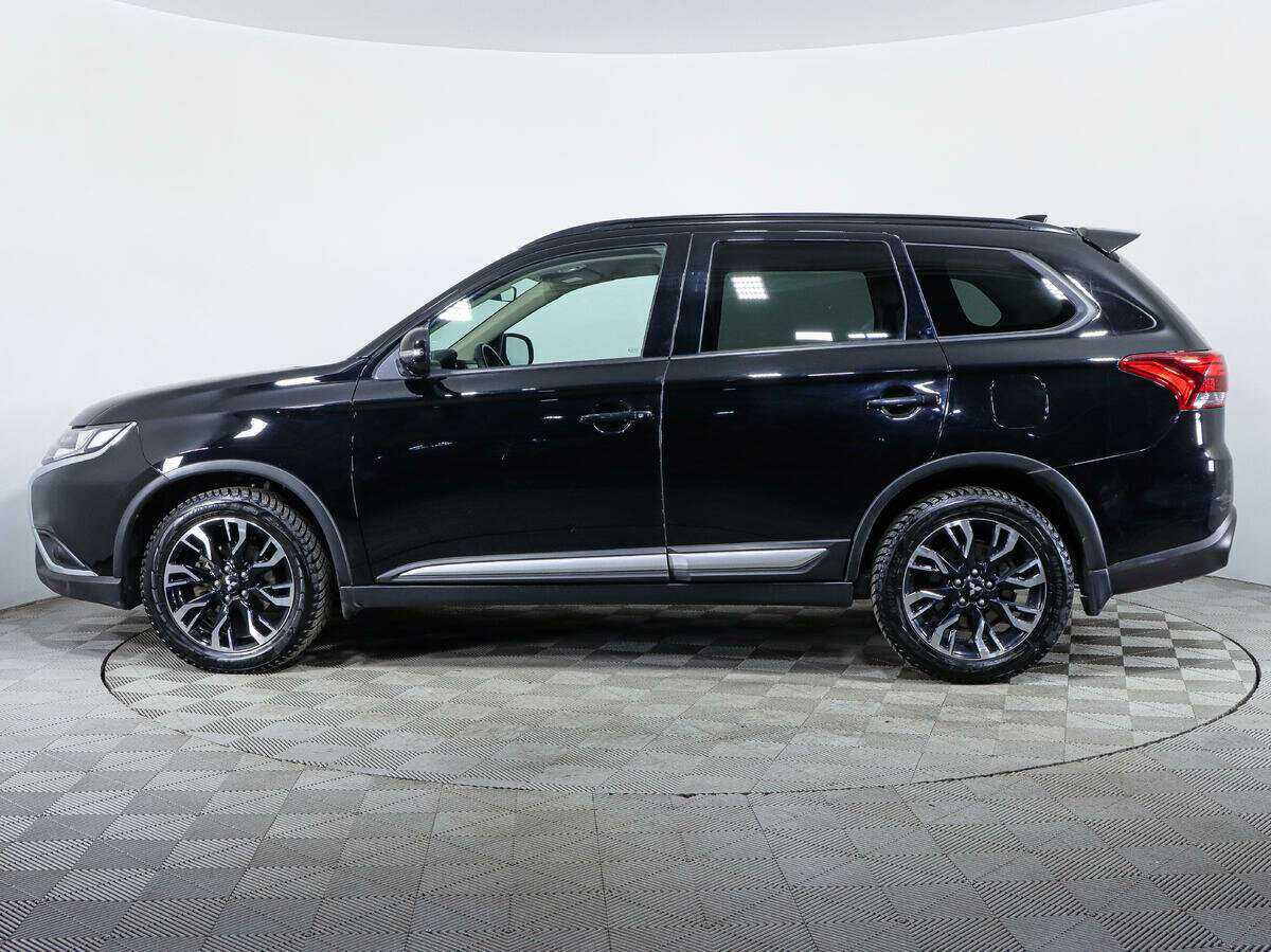 Купить Mitsubishi Outlander с пробегом. Фото: #7
