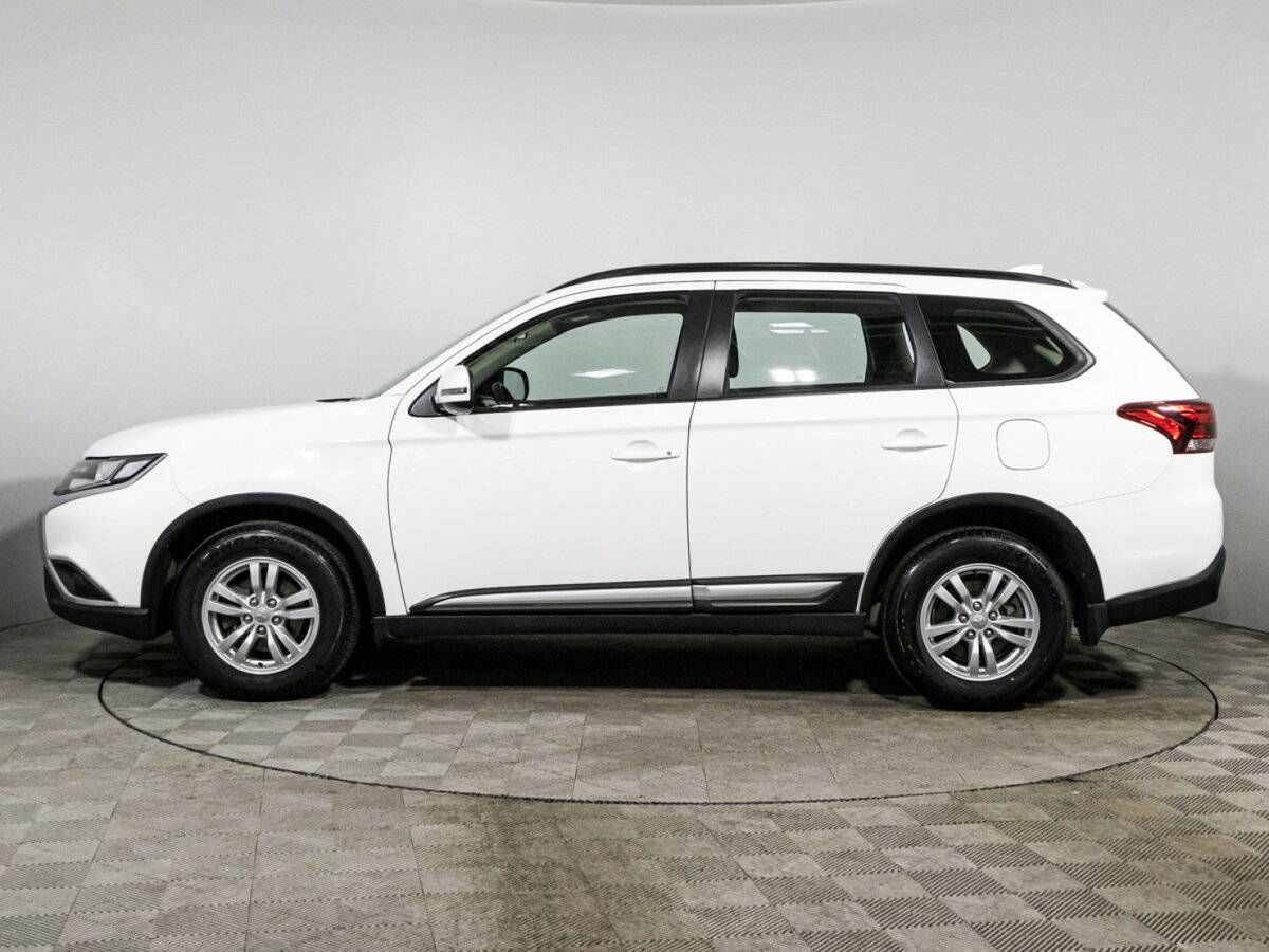 Купить Mitsubishi Outlander с пробегом. Фото: #7