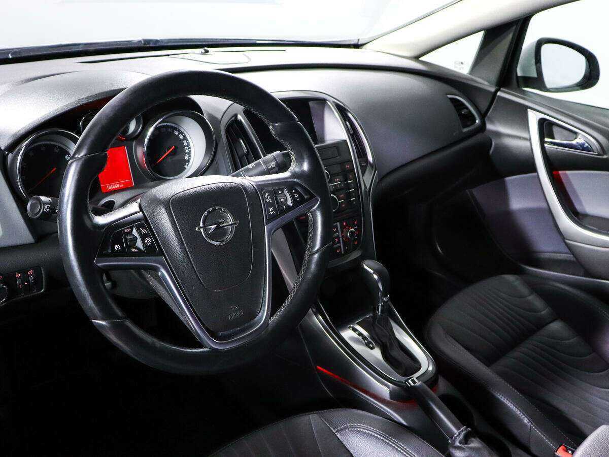 Купить Opel Astra с пробегом. Фото: #10