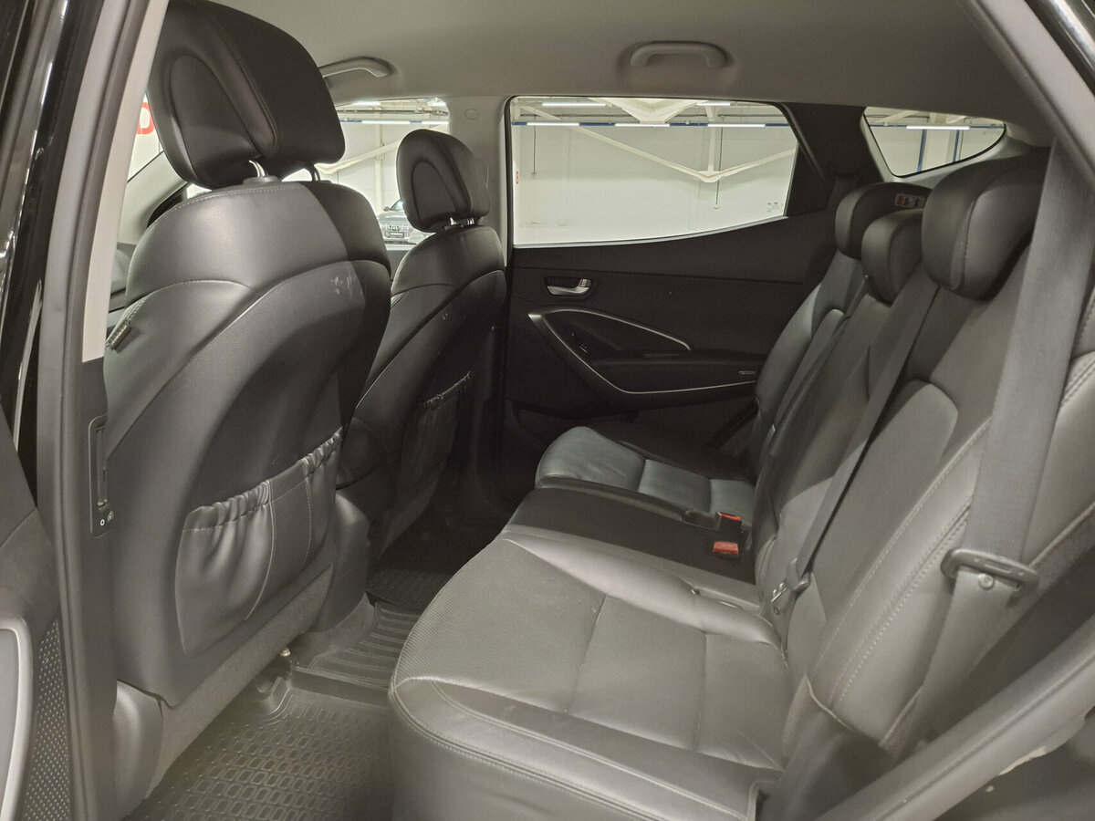 Купить Hyundai Santa Fe с пробегом. Фото: #11