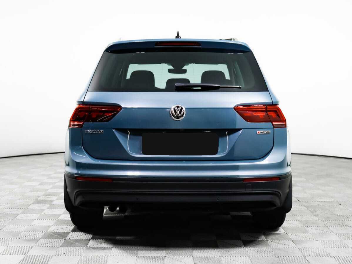 Купить Volkswagen Tiguan с пробегом. Фото: #4