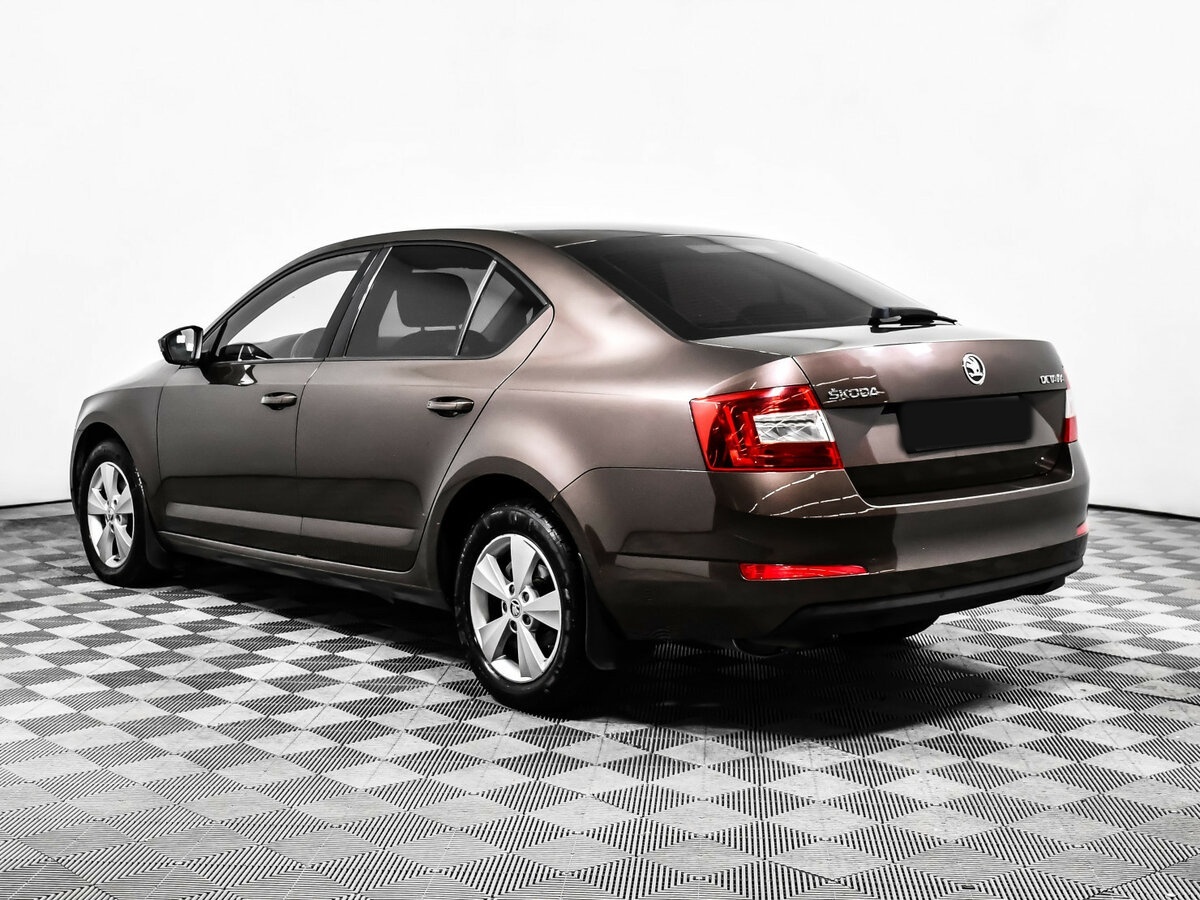 Купить Skoda Octavia с пробегом. Фото: #5