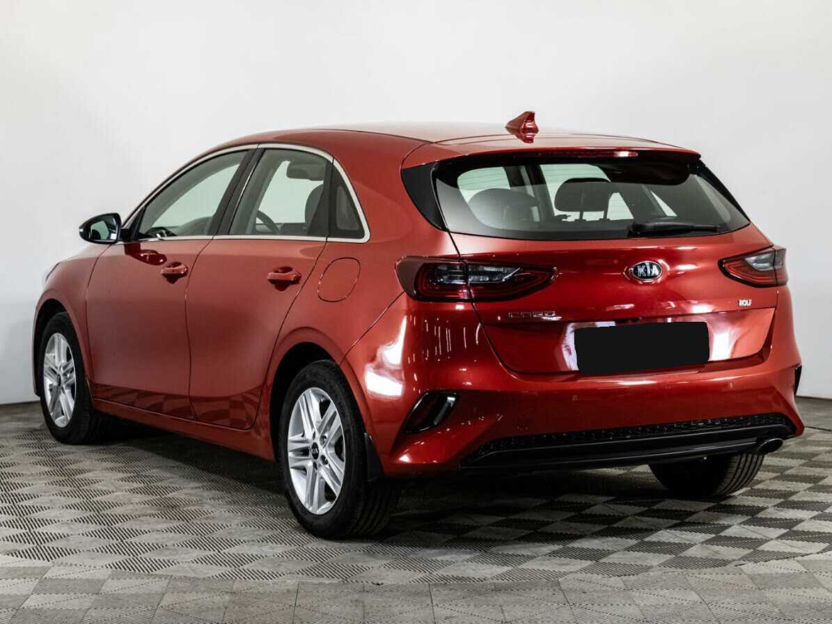 Купить Kia Ceed с пробегом. Фото: #6