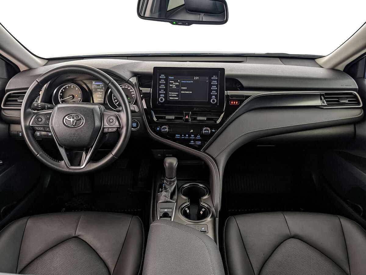 Купить Toyota Camry с пробегом. Фото: #9