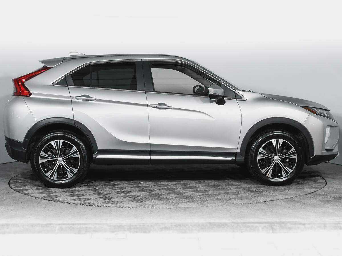 Купить Mitsubishi Eclipse Cross с пробегом. Фото: #3