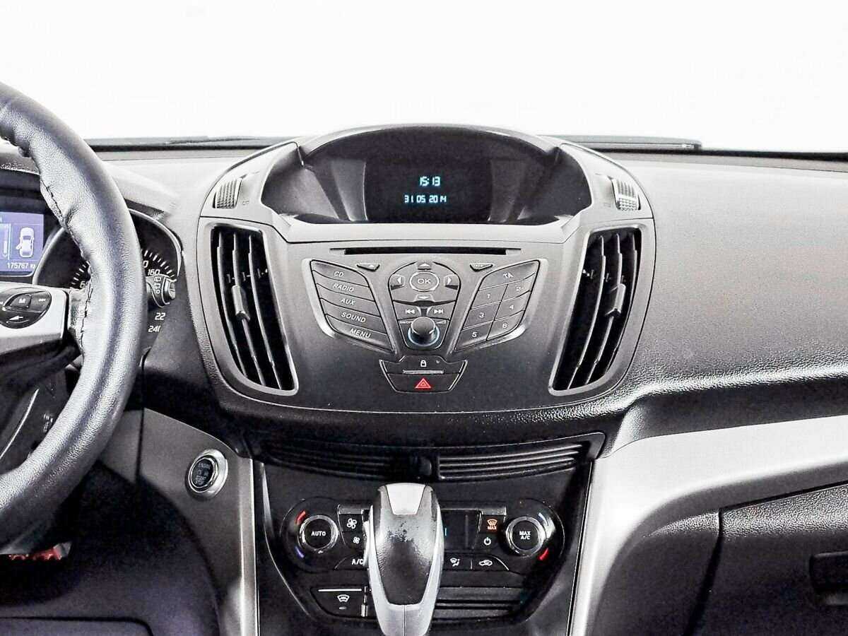 Купить Ford Kuga с пробегом. Фото: #10
