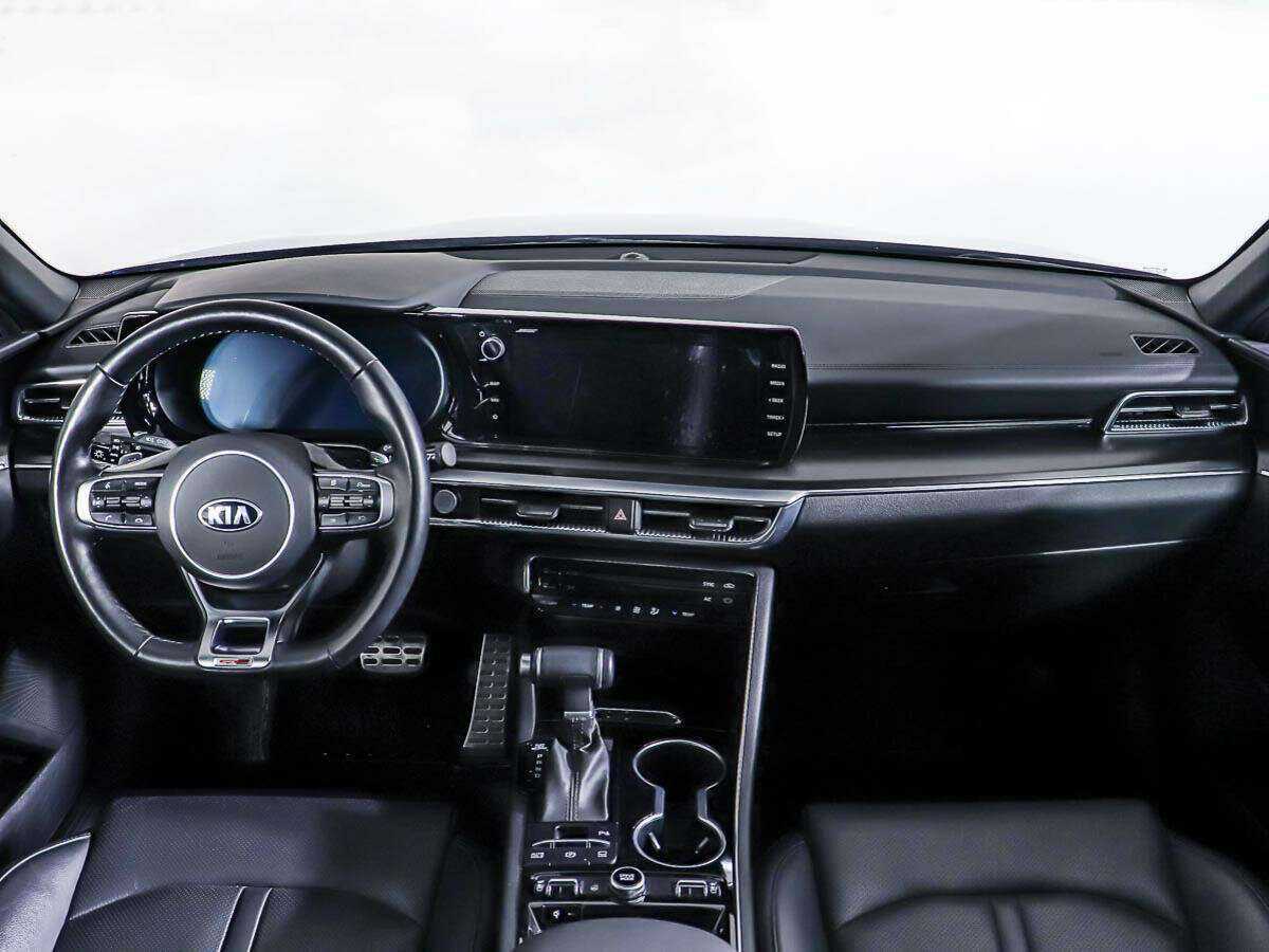 Купить Kia K5 с пробегом. Фото: #10