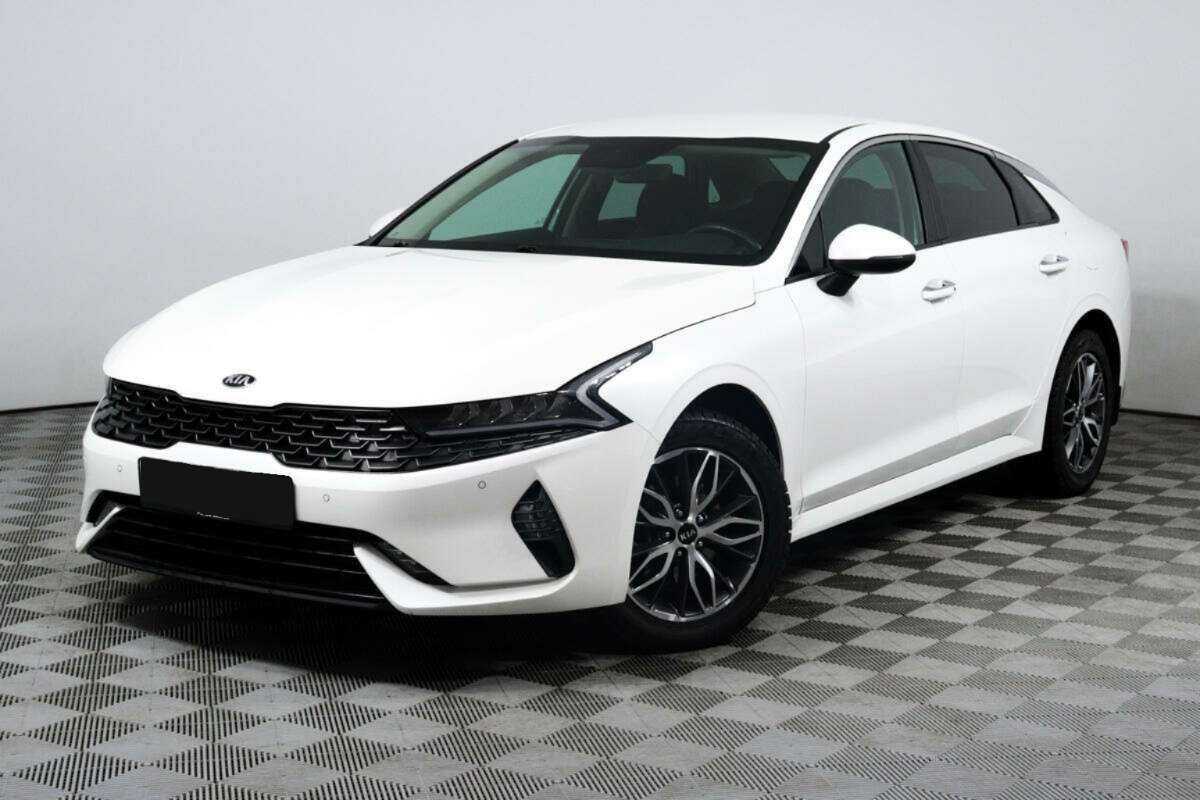 Купить Kia K5 с пробегом. Посмотреть фото