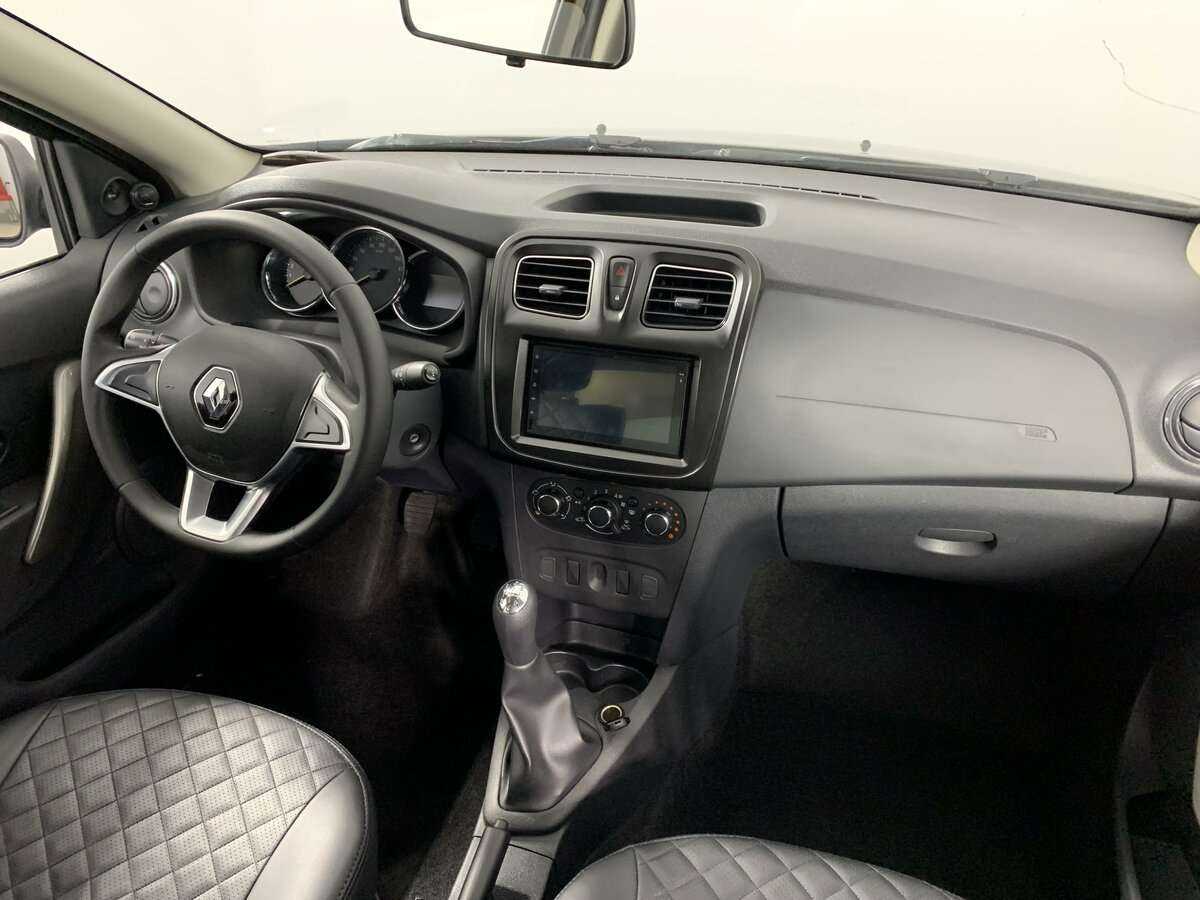 Купить Renault Logan с пробегом. Фото: #8