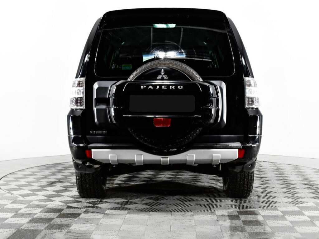 Купить Mitsubishi Pajero с пробегом. Фото: #5