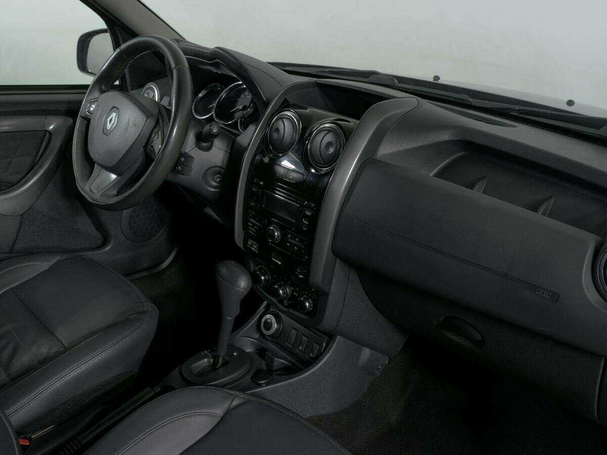 Купить Renault Duster с пробегом. Фото: #8