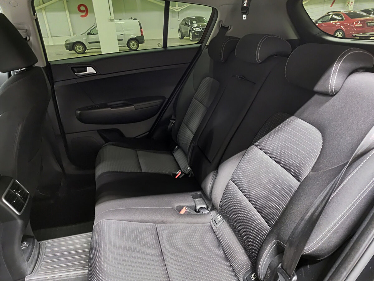 Купить Kia Sportage с пробегом. Фото: #11