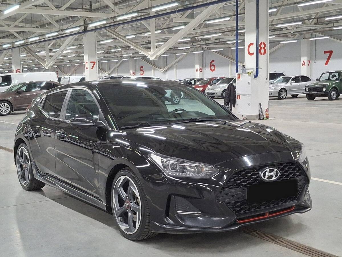 Купить Hyundai Veloster с пробегом. Фото: #2