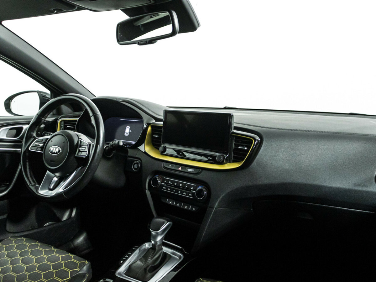 Купить Kia XCeed с пробегом. Фото: #8