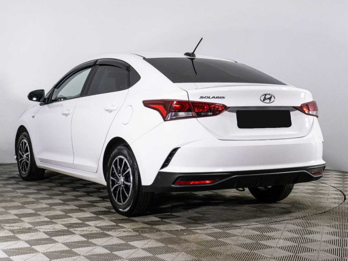 Купить Hyundai Solaris с пробегом. Фото: #6