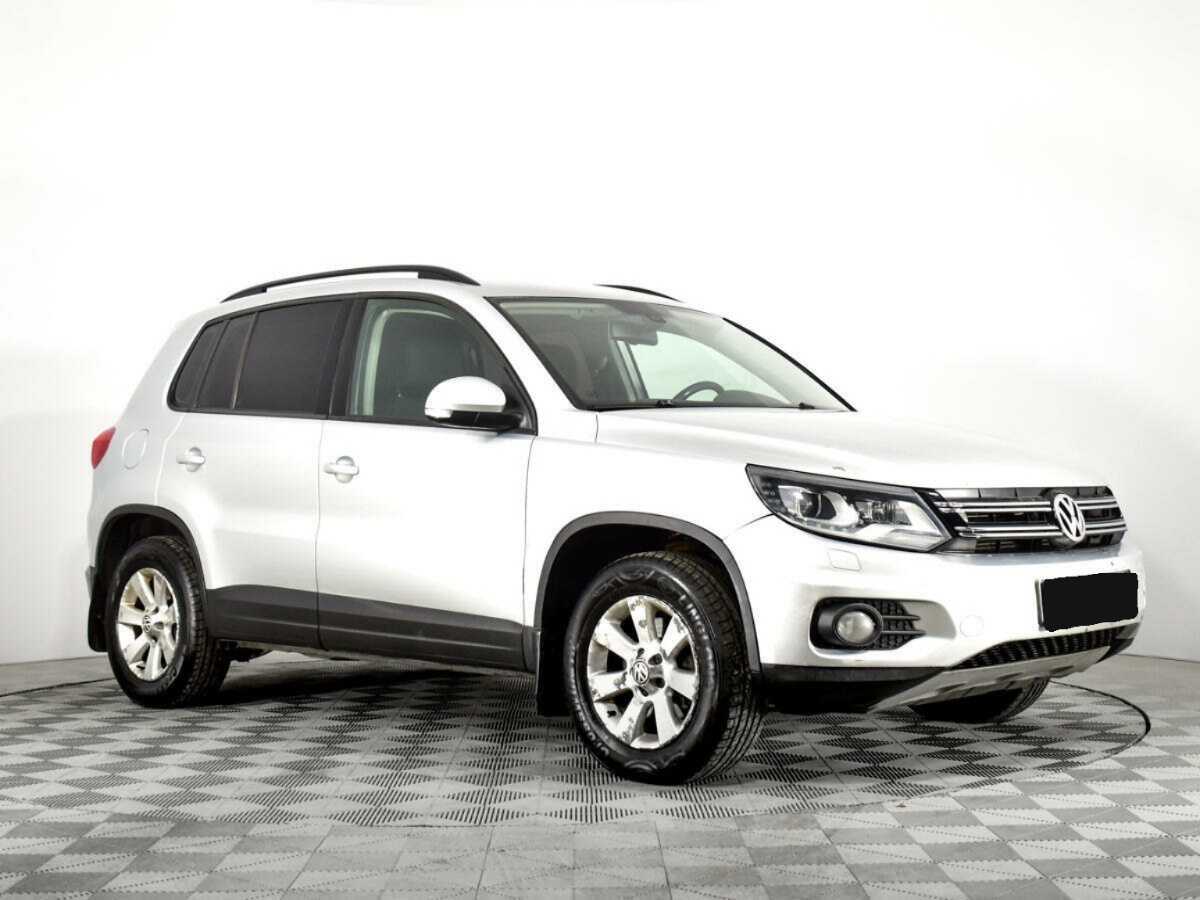 Купить Volkswagen Tiguan с пробегом. Фото: #2
