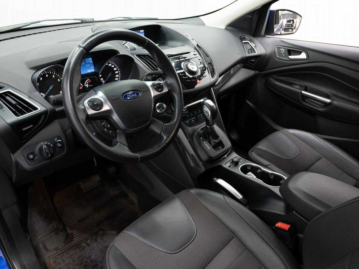 Купить Ford Kuga с пробегом. Фото: #7
