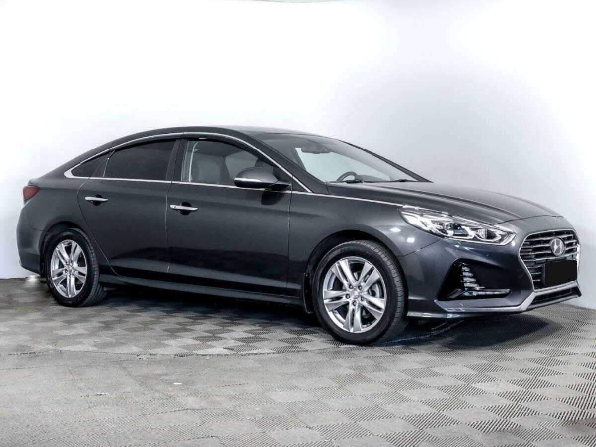 Купить Hyundai Sonata с пробегом. Фото: #2