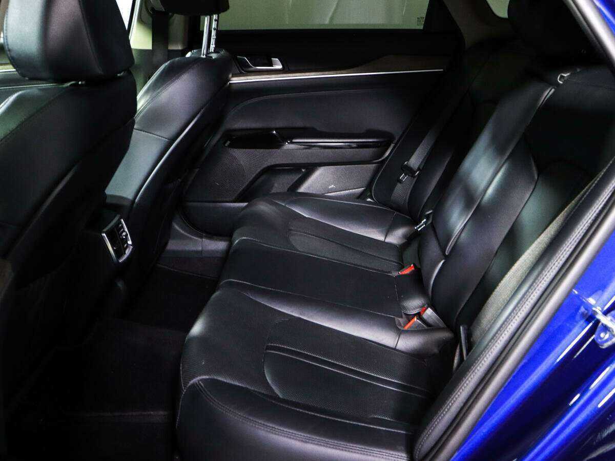 Купить Kia K5 с пробегом. Фото: #5