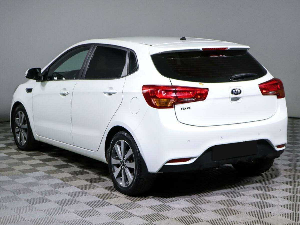 Купить Kia Rio с пробегом. Фото: #4