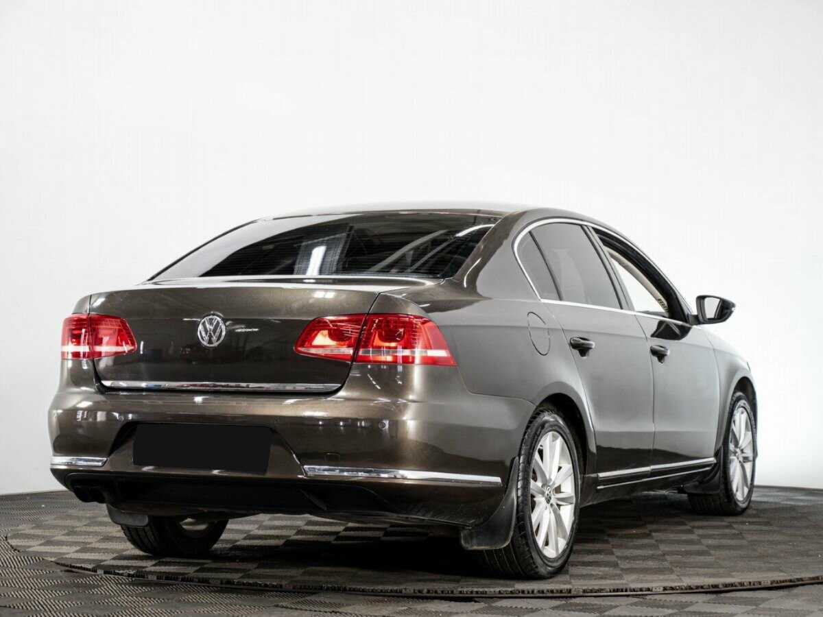 Купить Volkswagen Passat с пробегом. Фото: #3