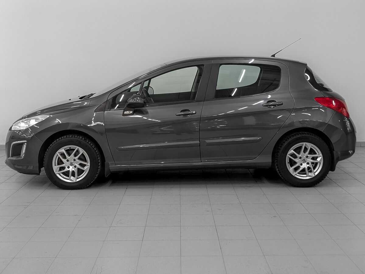 Купить Peugeot 308 с пробегом. Фото: #7