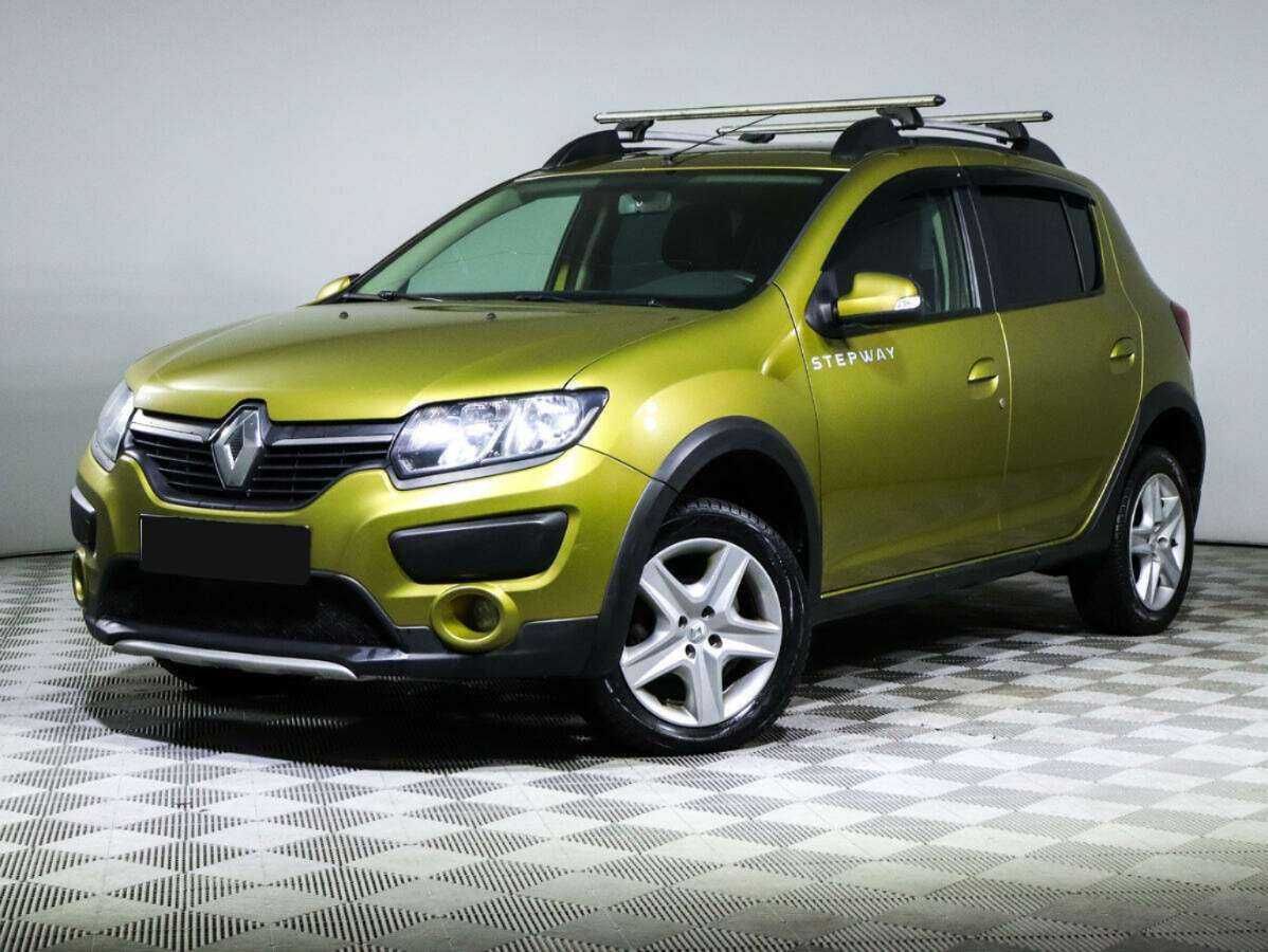 Купить Renault Sandero с пробегом. Посмотреть фото