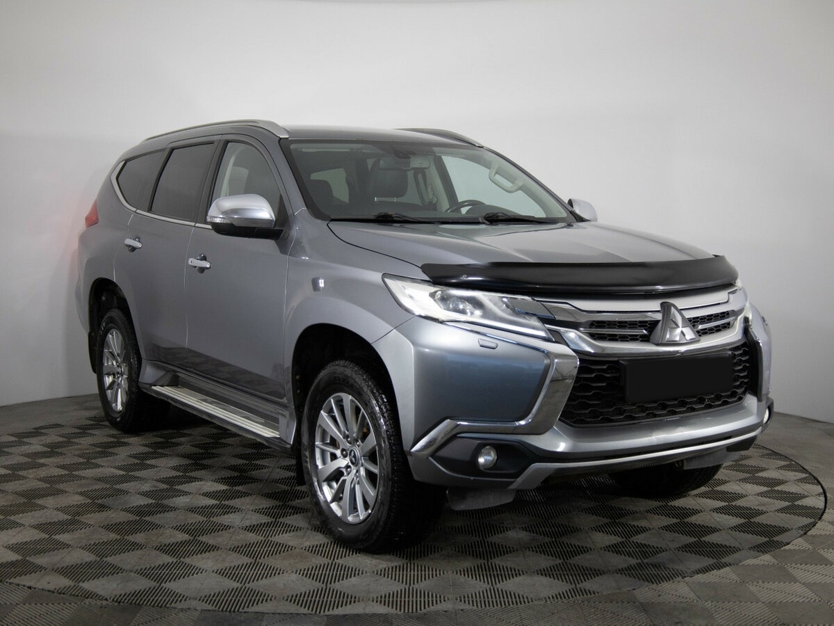 Купить Mitsubishi Pajero Sport с пробегом. Фото: #2