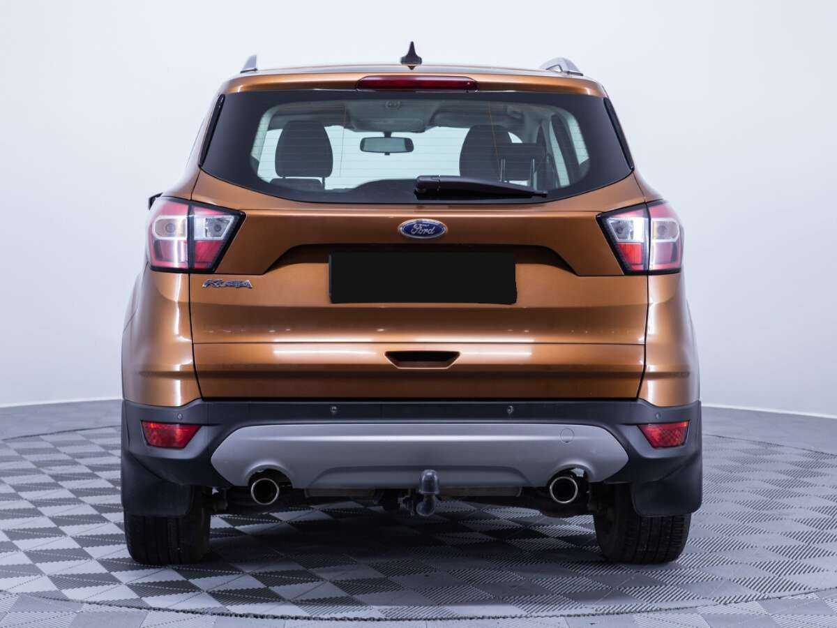 Купить Ford Kuga с пробегом. Фото: #4