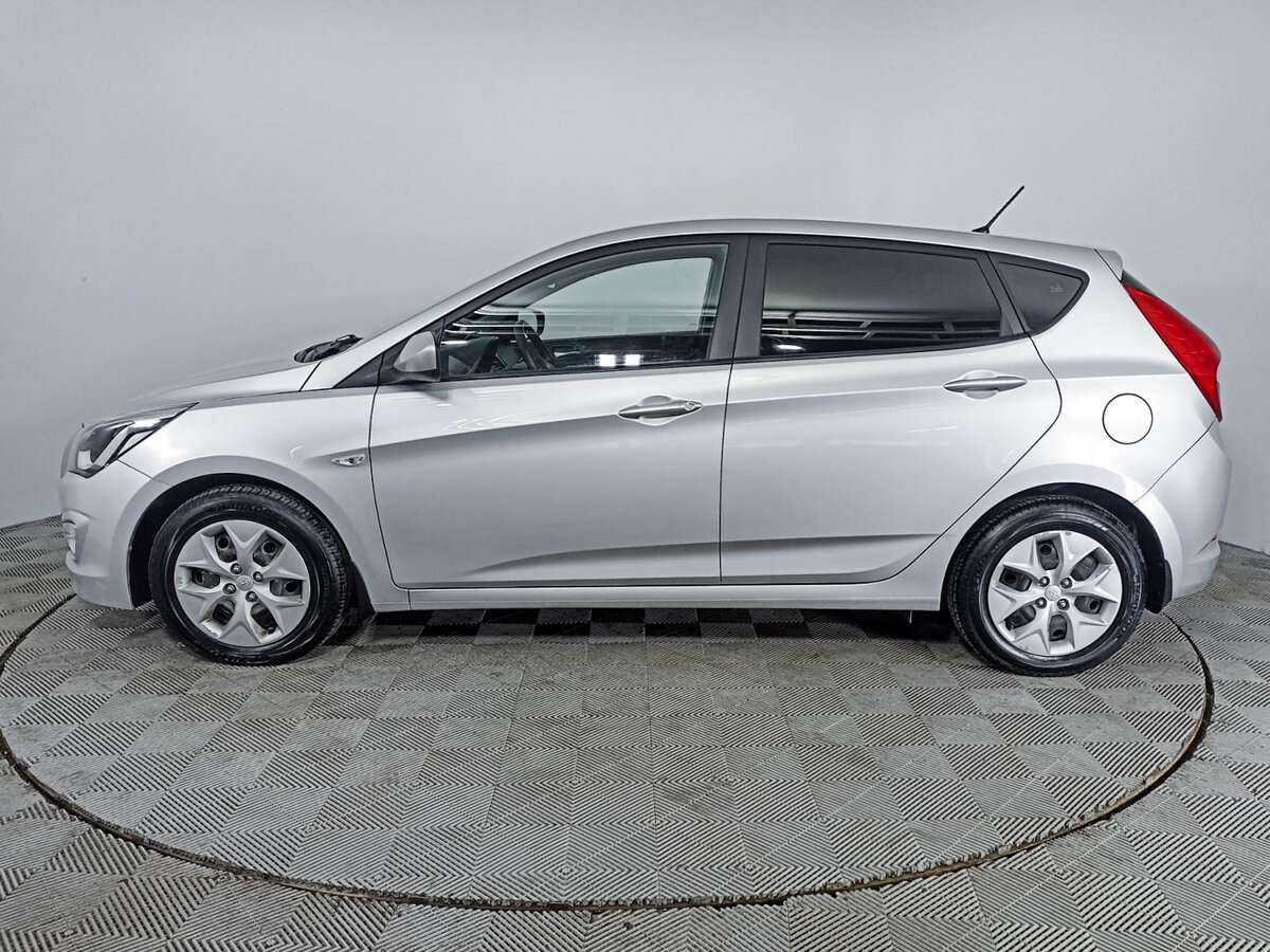 Купить Hyundai Solaris с пробегом. Фото: #7
